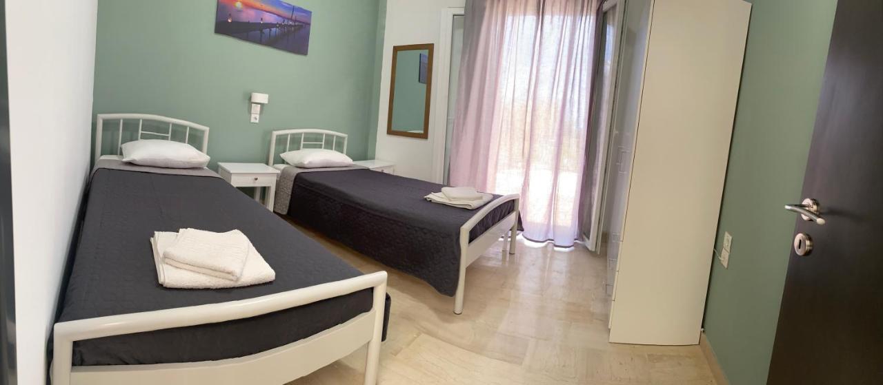 Nikilein'S House, Διαμέρισμα 150Μ Απο Την Παραλία Roda  Extérieur photo